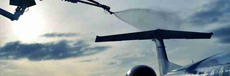 How does de-icing work and why is it important?